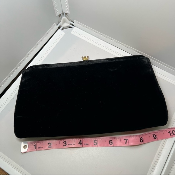 Vintage Velvet Black Clutch With Roses Glued On Sparkly Stones - Picture 4 of 9